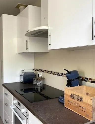 펜션 Maison Calme & Jardin Au Bouscat *